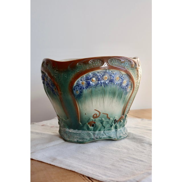 Large Vintage Art Nouveau Style Majolica Planter with Floral Decoration, 1980s For Sale - Image 4 of 6