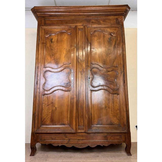Brown Antique Louis XV Walnut Wardrobe, 1700s For Sale - Image 8 of 9