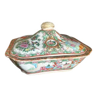 Antique Chinese Rose Medallion Covered Dish For Sale