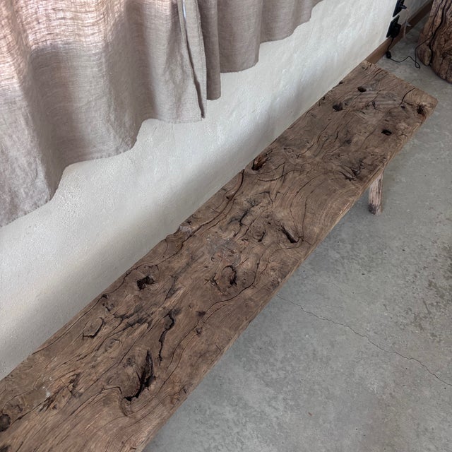 Vintage Raw Wood Bench, in Very Good conditions. Designed 1960 to 1969