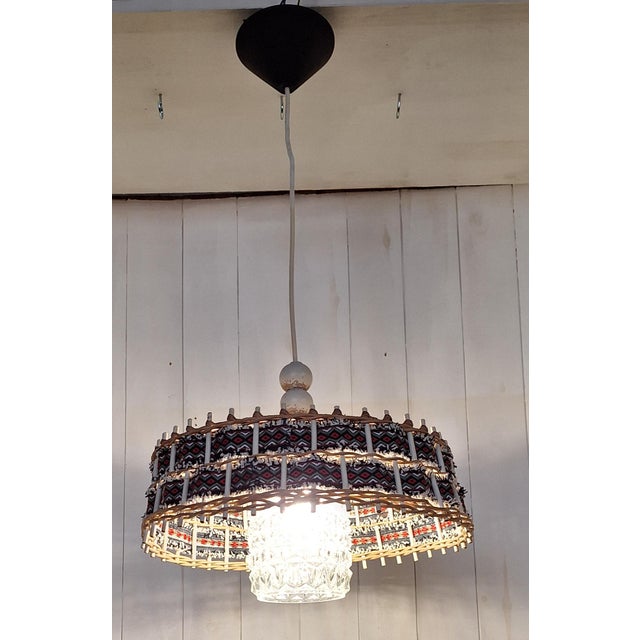 1970s Vintage Ceiling Lamp with Clear Relief Glass Shade and Wicker Overshade with Woven Fabric Trim, 1970s For Sale - Image 5 of 7