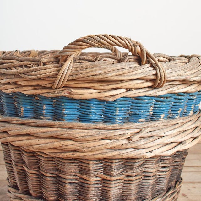 French Champagne Grape Harvest Log Basket, 1920s For Sale - Image 6 of 9
