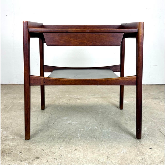 1960’s Mid Century Modern Jens Risom Walnut Nightstand For Sale - Image 10 of 12