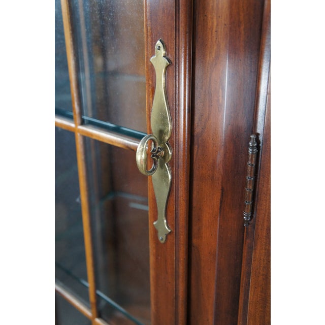 Late 20th Century Thomasville Collectors Cherry Traditional Canted Front Lighted China Cabinet For Sale - Image 12 of 18