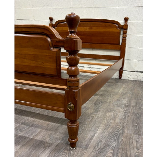 Wood Vintage Full Size Traditional Colonial Style Low Poster Bed For Sale - Image 7 of 12