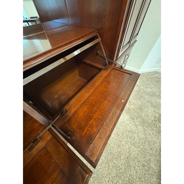 Thomasville Vintage Thomasville Illuminated Cherry Queen Bed Unit- Headboard, Bridge, Nightstand Armoires, & Mirror For Sale - Image 4 of 18