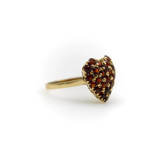 Modern Vintage 18k Gold Pave Garnet Heart Ring, Size 5.75 For Sale - Image 3 of 8