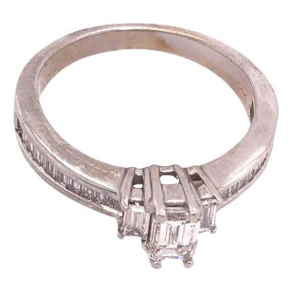 14 Karat White Gold Engagement Ring Bridal Ring 0.75 Total Diamond Weight For Sale
