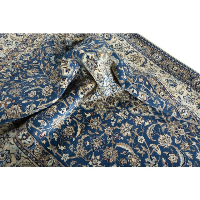 Hand-Knotted Nain 9la Oriental Rug with Silk For Sale - Image 11 of 13