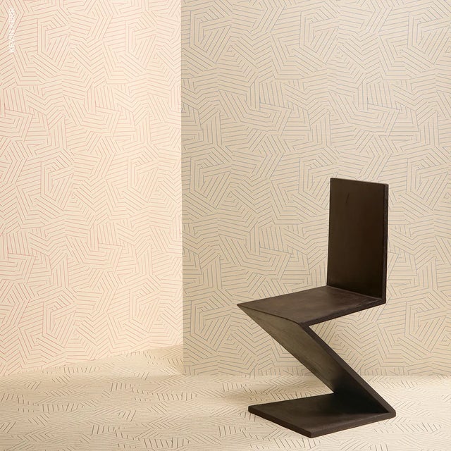 SAMPLE - Schumacher x Timothy Corrigan Corail Leaf Trellis Wallpaper In Silver For Sale In New York - Image 6 of 6