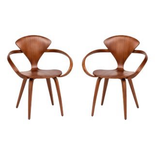 Pair of Mid-Century Modern "Pretzel" Armchair Manner of Norman Cherner for Plycraft For Sale
