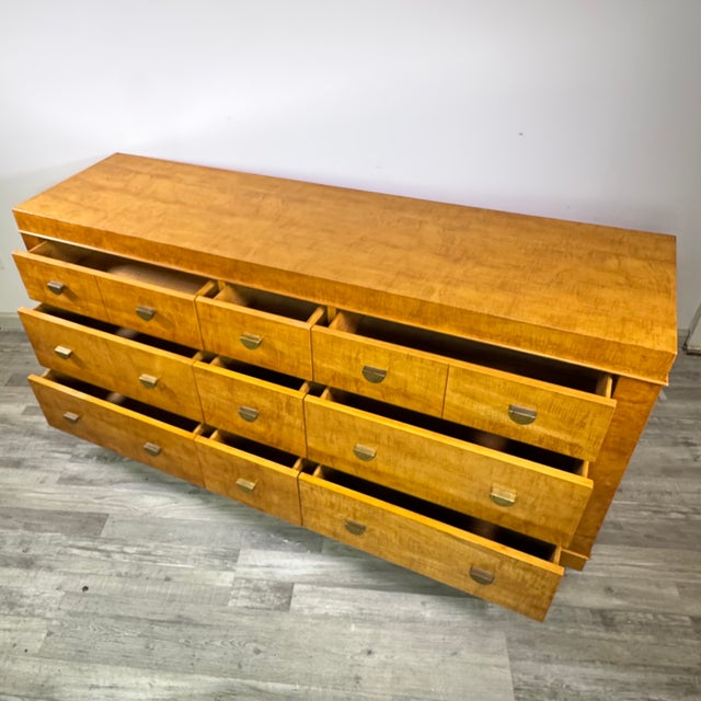 Wood White Ash Burl 11 Drawer Low Dresser by Lane Altivista For Sale - Image 7 of 12
