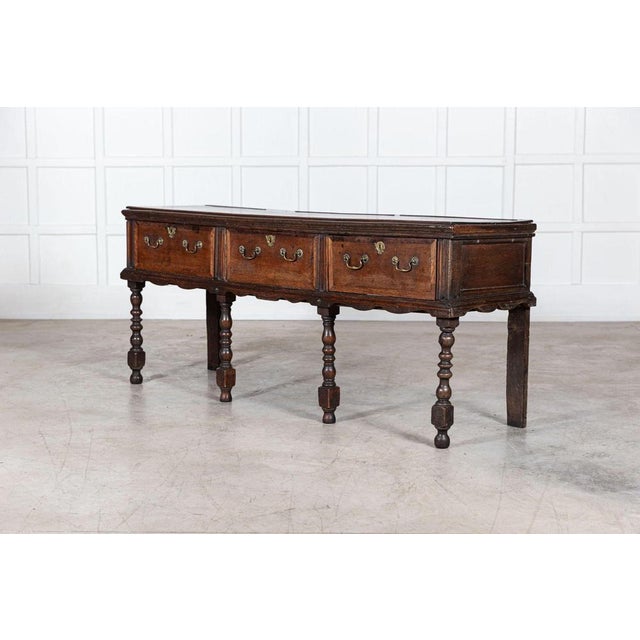 English Vernacular Oak Dresser Base, 1750s For Sale - Image 4 of 17