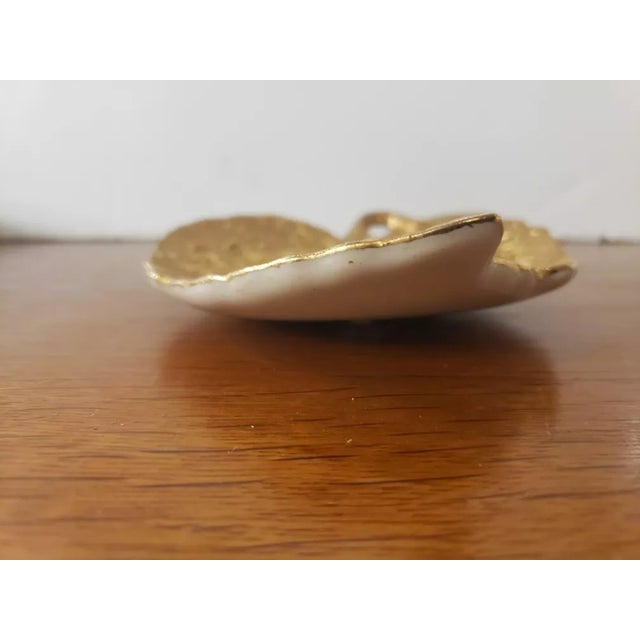 Italian Vintage Hand Decorated Leaf Shaped Weeping Bright 22k Gold Dish With Loop For Sale - Image 3 of 6