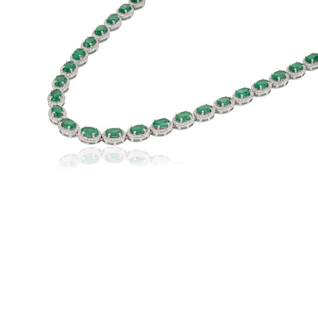 Certified 22.11Ct Emerald & 4.69Ct Diamond Halo Tennis Necklace in 14k White Gold For Sale In New York - Image 6 of 13