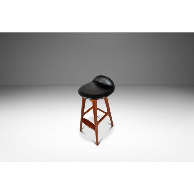 Set of Two ( 2 ) Mid-Century Danish Modern Model Od-61 Counter Height Bar Stools Attributed to Erik Buch for o.d. Mobler, Denmark, 1960's For Sale In Orlando - Image 6 of 18