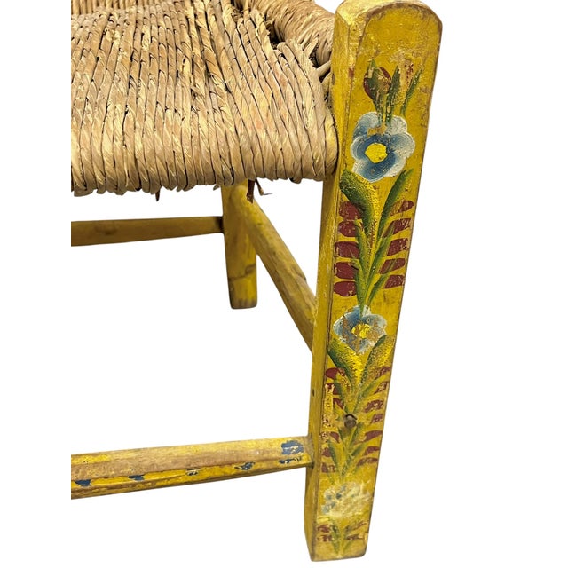 Early 20th Century Yellow Hand-Painted Mexican Folk Art Child’s Chair With Woven Rush Seat For Sale - Image 6 of 14