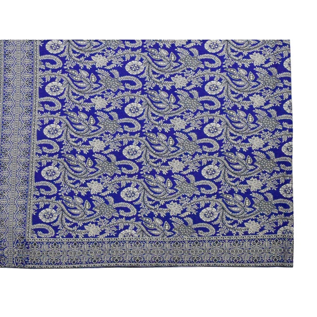 Item Details: -Beautiful shawl with unique color and pattern makes a great throw over a chair, sofa or chaise. -in...