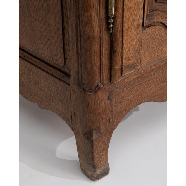 Early 19th Century Oak Louis XV Buffet For Sale - Image 11 of 12