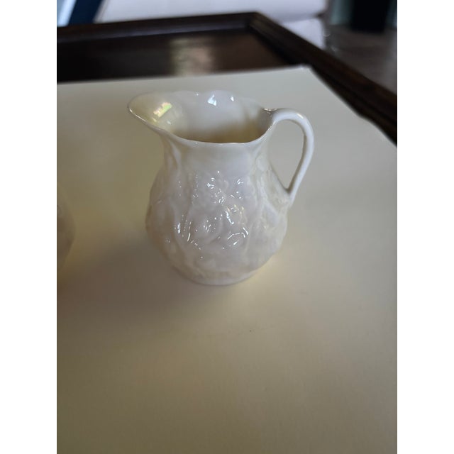 Contemporary 1940s Belleek Creamer and Sugar Set For Sale - Image 3 of 7