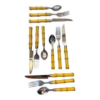 Vintage Never Used Faux Bamboo Handle Stainless Steel Flatware – For 4 - Tropical, Palm Beach Regency, Coastal & British Colonial Style - 12 Pc. For Sale