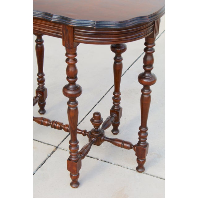 Elegant Early 20th Century Victorian-Style Flame Mahogany Library Table For Sale - Image 11 of 17