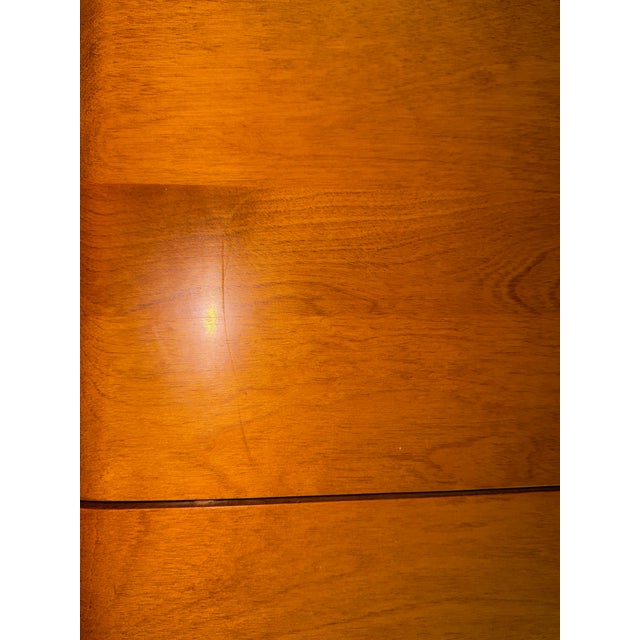 1950s Heywood Wakefield 13 Piece Dining Set- Original Finish- Dog Biscuit For Sale - Image 17 of 18