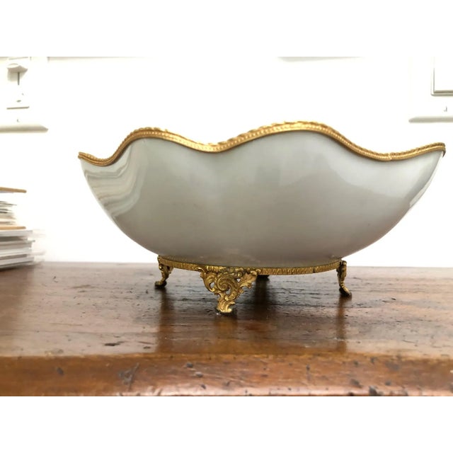 Limoges, France Early 20th Century Hand Painted French Decorative Bowl With Bronze Detail For Sale - Image 4 of 7