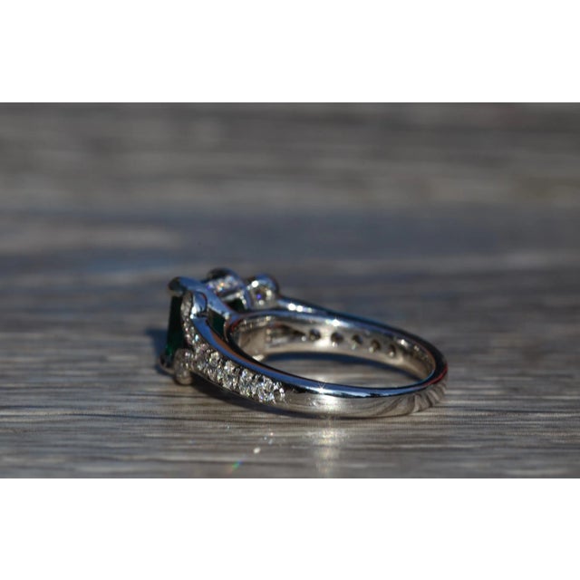 1990s The Berkeley: Vintage Tourmaline and Diamond Ring in Platinum For Sale - Image 5 of 10