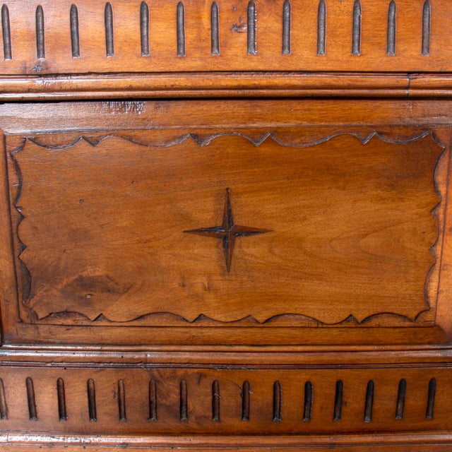 Late 18th Century 18th Century French Louis XVI Period Carved Walnut Coffer With Marquetry For Sale - Image 5 of 18
