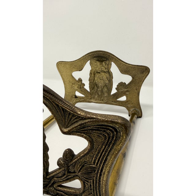 Metal Early 20th Century h.l. Judd Art Nouveau Expandable Owl Book Rack No. 9776 For Sale - Image 7 of 9