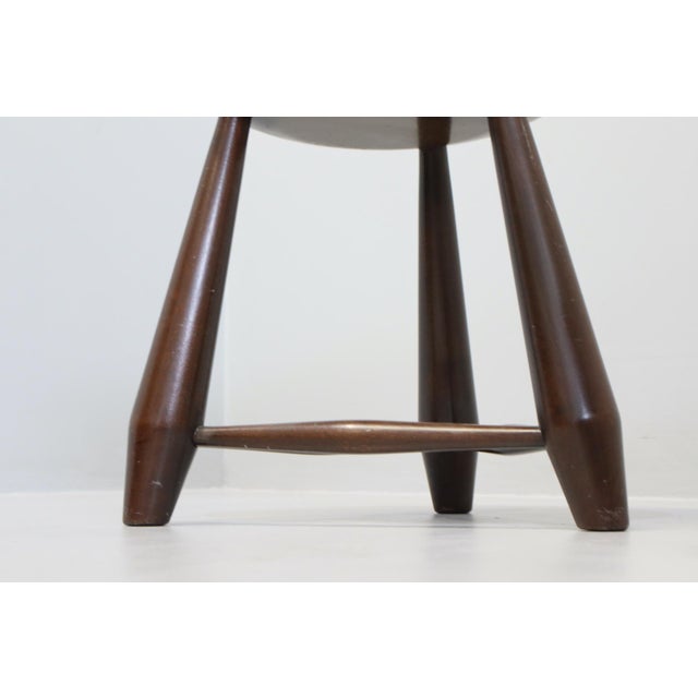 Mocho Stools in Brazilian Walnut by Sergio Rodrigues, 1960s, Set of 2 For Sale - Image 14 of 16
