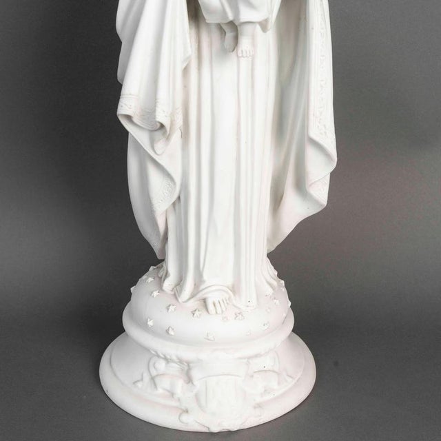 Virgin Mary with Jesus Sculpture in Biscuit Porcelain For Sale - Image 3 of 9
