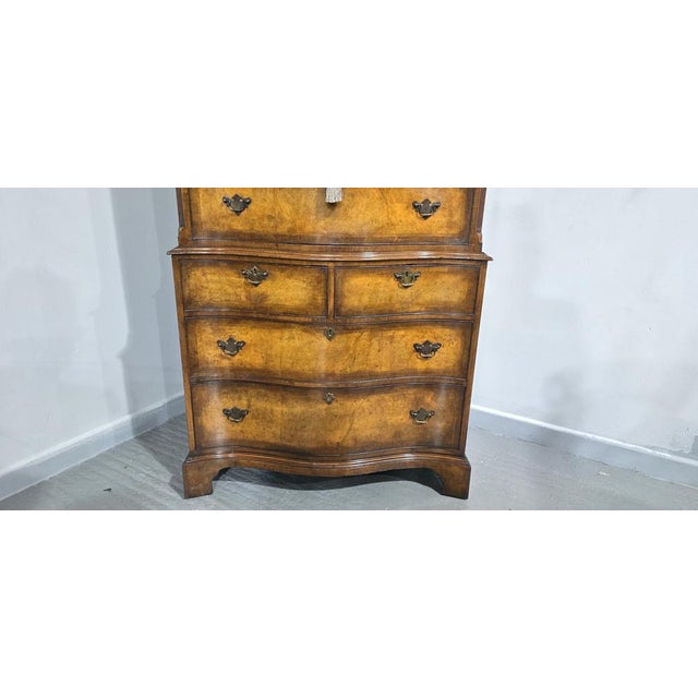 Wood Serpentine Burr Walnut Chest of Drawers, 1910 For Sale - Image 7 of 13