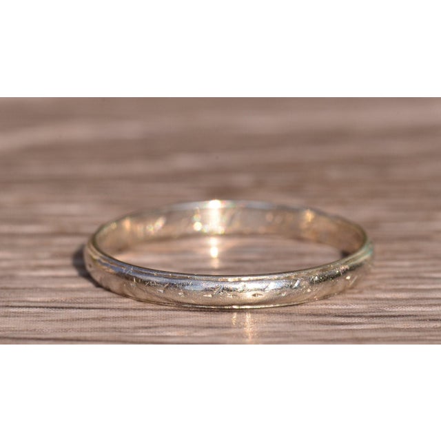 Contemporary The Cape Range: Antique 18 Karat White Gold Wedding Band Circa 1926 For Sale - Image 3 of 7