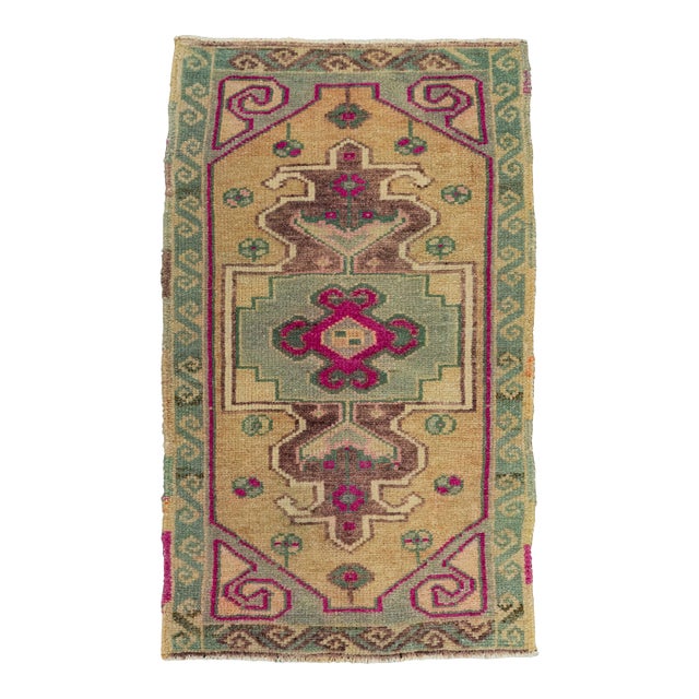 Turkish Mini Rug Oriental Hand Knotted Vintage Rug 1'6" x 2'6" #21186 For Sale