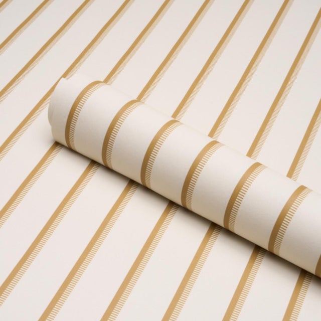 Schumacher Sample - Schumacher Tyla Stripe Wallcovering In Dijon For Sale - Image 4 of 6