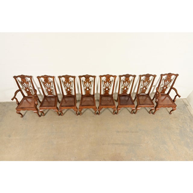 Henredon Georgian Carved Solid Oak Dining Chairs, Set of Eight For Sale In South Bend - Image 6 of 16
