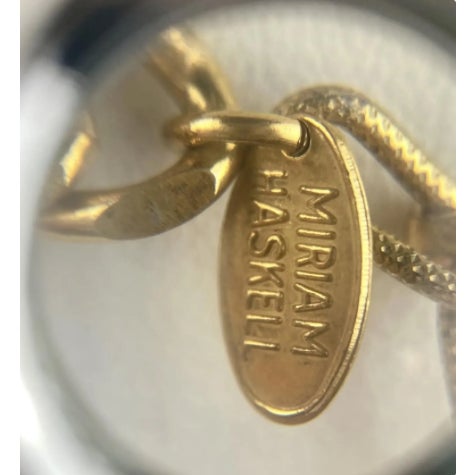 Miriam Haskell Gold-Tone Adjustable Curb-Link Chain and Coin Medallion For Sale - Image 10 of 11