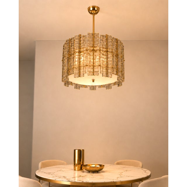 2020s Contemporary Modern Italian Fumè “Tropical” Murano Glass Gold Chandelier by Simoeng For Sale - Image 5 of 5