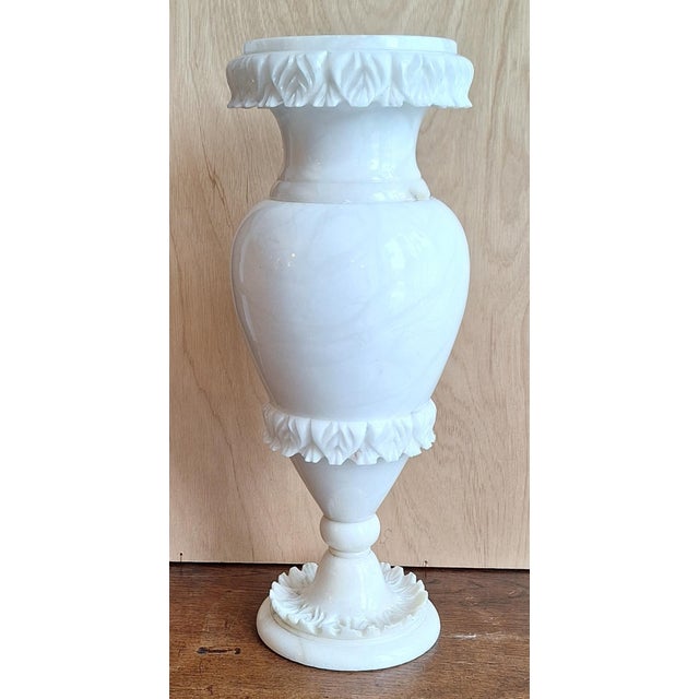 Stone Large Vintage Mood Table Lamp in White Carved Alabaster, 1970s For Sale - Image 7 of 7