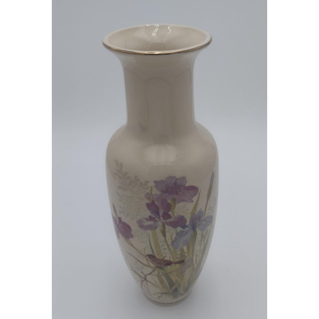 Mid 20th Century Vintage Japanese Porcelain Vase With Hand-Painted Irises & Songbird Motif For Sale - Image 5 of 8