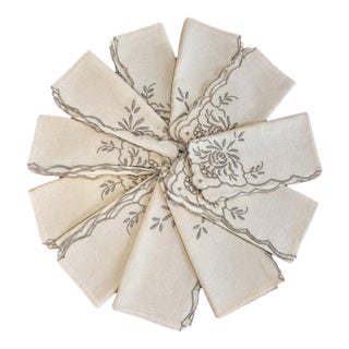 Vintage Embroidered Cotton Napkins Lotus Scalloped Set of 11 For Sale
