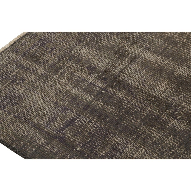 1970s 1970s Vintage Zeki Müren Plain Rug in Gray For Sale - Image 5 of 7