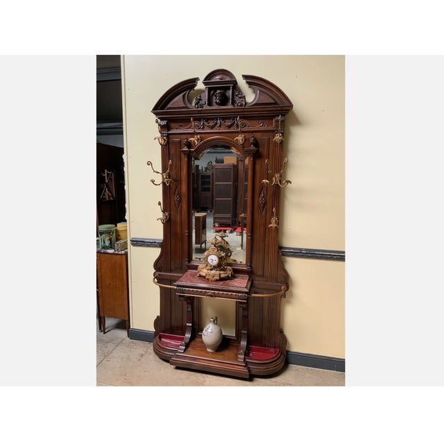 Brown Antique Neo-Renaissance Wardrobe in Walnut, 1880 For Sale - Image 8 of 14