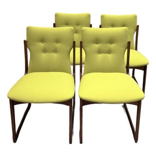 Mid-Century Modern Danish Teak Dining Chairs Attributed to Vamdrup Stolefabrik, 1960s, Maharam Meld Chartreuse — Set of 4 For Sale