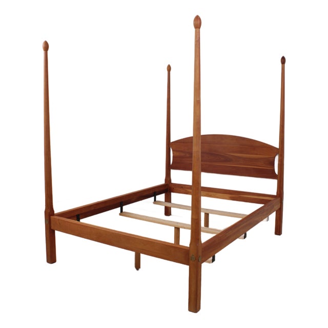 Stickley Cherry Pencil Post Queen Size Bed For Sale