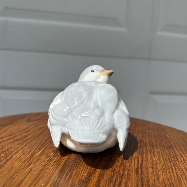 Porcelain otagiri bird In good used shape with no cracks or chips. This little fella still has its otagiri sticker, but it...