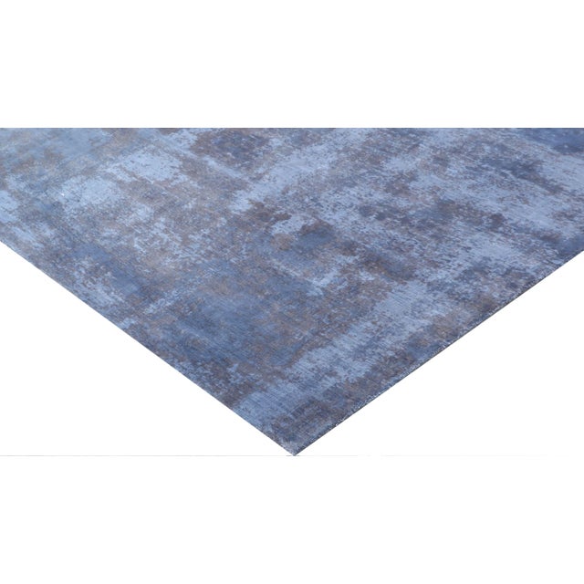 Subtle yet rich colors combine with beautiful abstract designs. Handmade from the luxurious bamboo silk, our Luton...