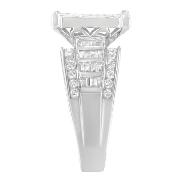 Early 21st Century 14K White Gold 2.0 Cttw Mixed-Cut Diamond Rectangle Invisible-Set Composite Cluster Ring with Band - Size 5 For Sale - Image 5 of 7